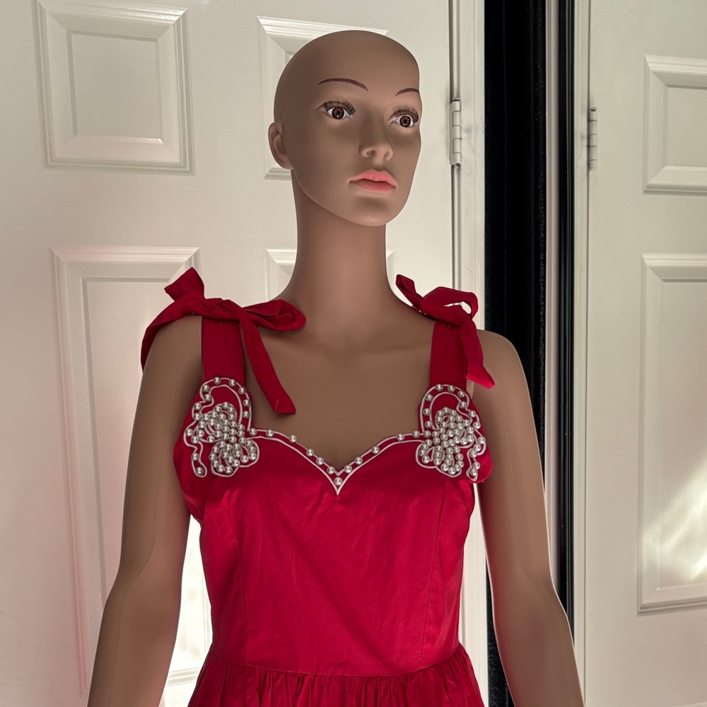 1950s rockabilly Vintage Red Midi Dress embellished with Bow Straps - Picture 3 of 6